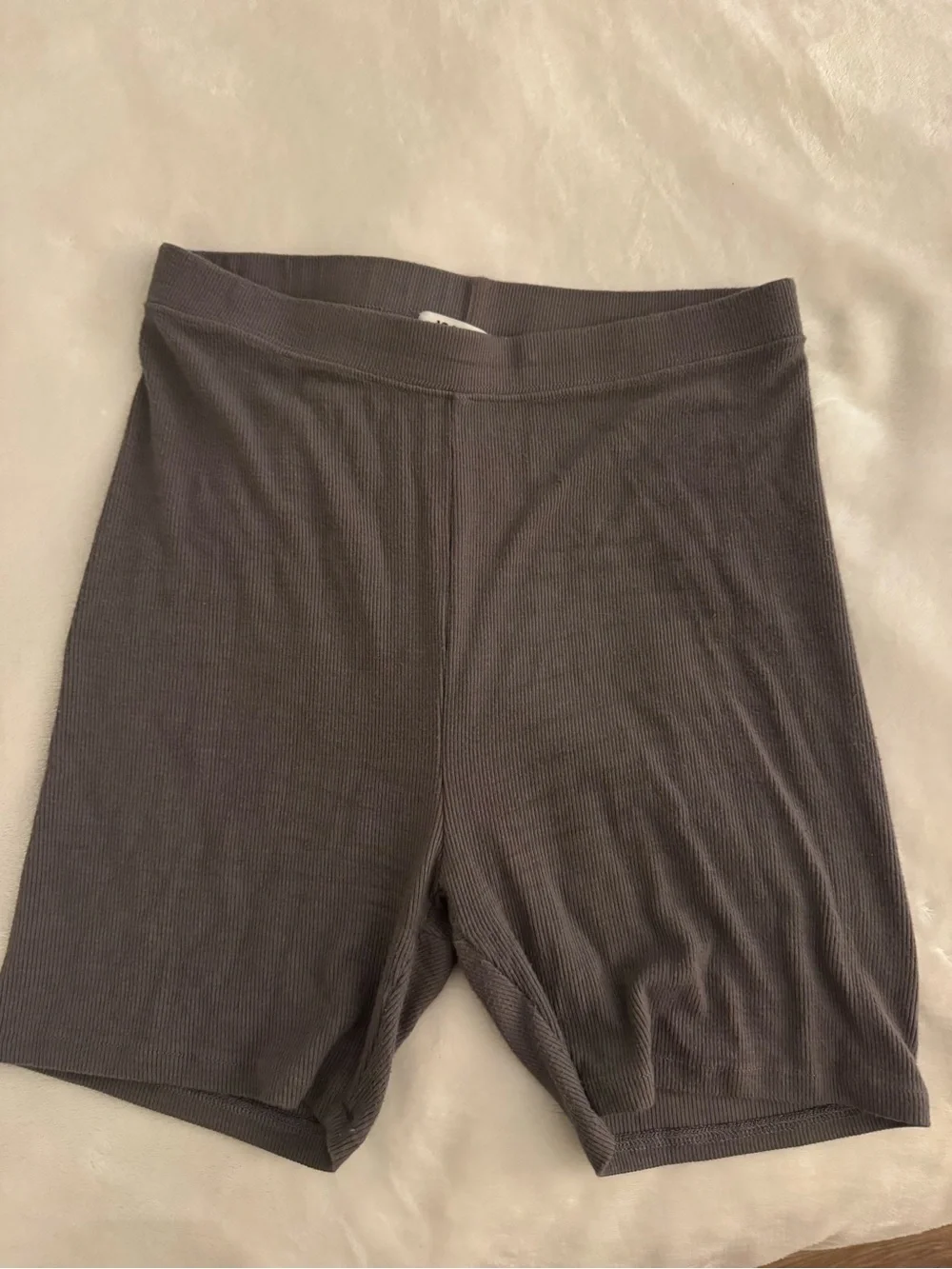 Joah Brown Ribbed High-Rise Mid-Length Bike Shorts - Concrete - Picture 2 of 4